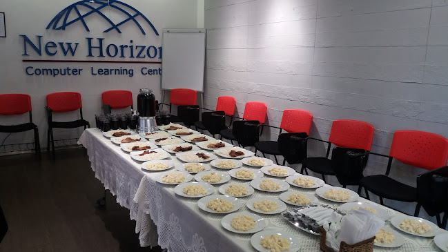 Opinii despre Ljuviza's Buffet în Callao - Gastronomía y hostelería