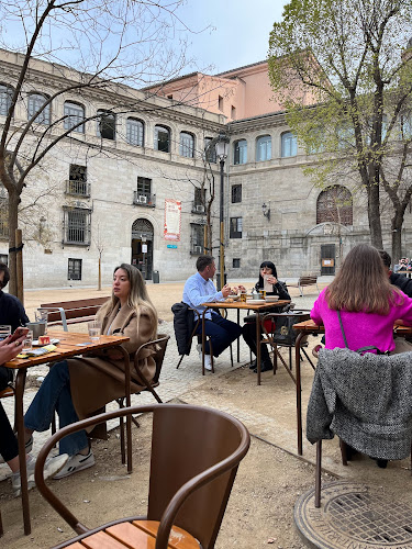 Cost.ª de San Andrés, 12, Centro, 28005 Madrid, España