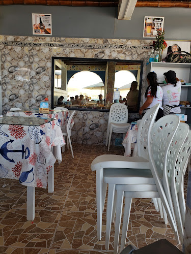 Opinii despre Restaurant-Cevichería La Tia Fela în Paracas - Gastronomía y hostelería