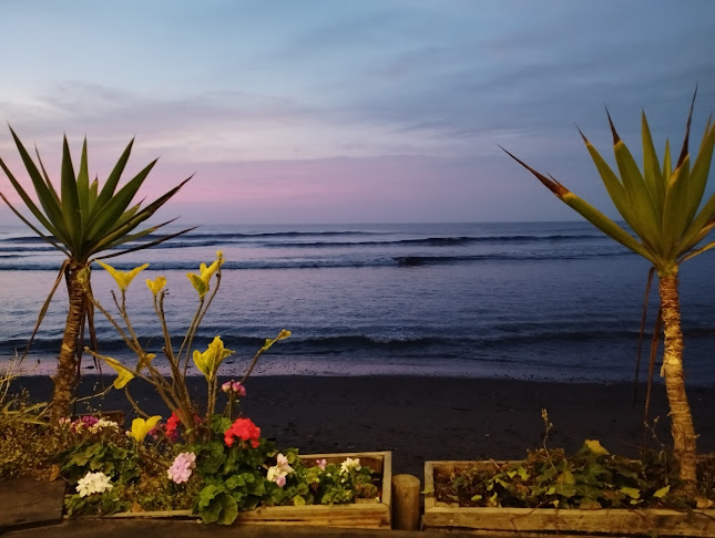 Playa El Elio, Av la Ribera S/N, Huanchaco 13000