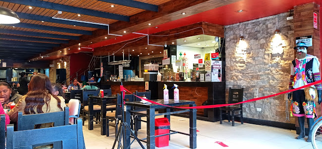 El Mesón, Pollos y Parrillas - Jauja