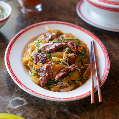 Madam Tusan - Independencia