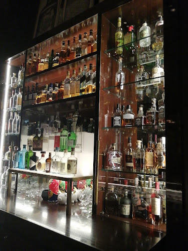 Comentarii opinii despre Alphonse Bar