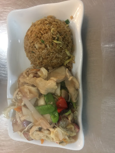 Opinii despre CHIFA FUYAN福源 în Sechura - Gastronomía y hostelería