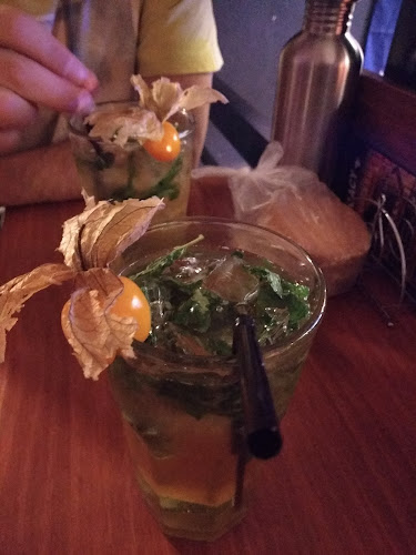 Av. Juan de la Torre 102, Arequipa 04001