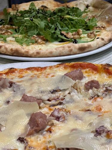 Opinii despre Orient Express Pizzeria Ristorante în Chimbote - Gastronomía y hostelería