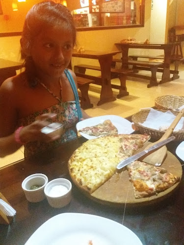 Comentarii opinii despre Pizzeria Restaurant El Horcón