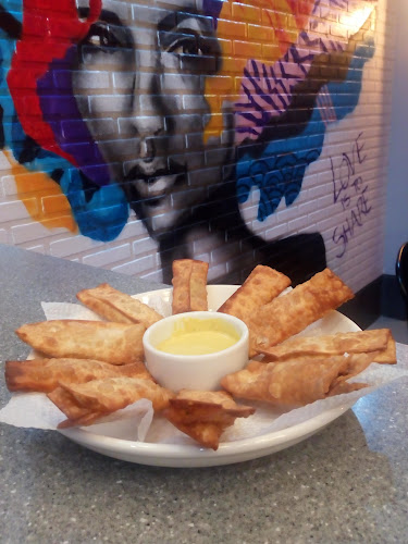 Comentarii opinii despre Madame Black Lounge