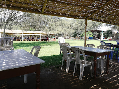 Restaurante Campestre - Complejo Turístico de Barro "LAS RELIQUIAS DE MI PUEBLO"