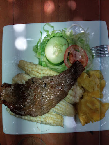 Comentarii opinii despre CHECHI 506