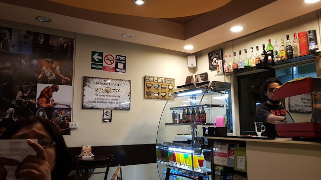 Comentarii opinii despre Radio Café