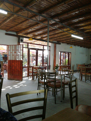 Restaurant Turístico El Alamo - Ica