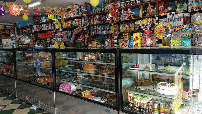 Panaderia ,Pasteleria, bodega Yoly