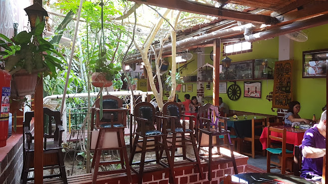 Augusto Bernardino Leguía 270, Lambayeque 14013