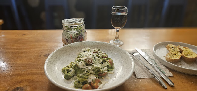 Comentarii opinii despre Pasta Canteen