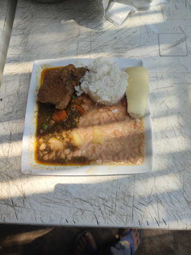 Opinii despre Restaurante D'Candela & Sabor în Lunahuaná - Gastronomía y hostelería