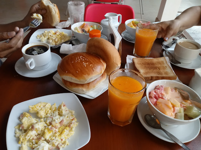 Gustitos del Cura - Gastronomía y hostelería