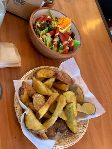 Opinii despre Home Chicken & Grill în José Luis Bustamante y Rivero - Gastronomía y hostelería