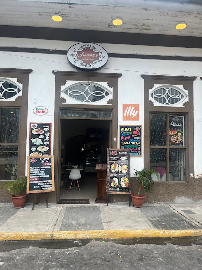 Franchesco Café Pizzería