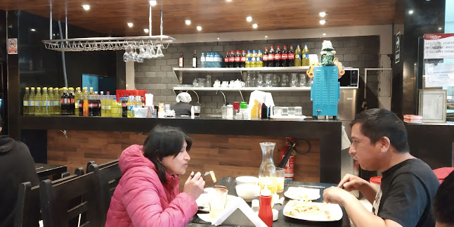 Opinii despre El Mesón, Pollos y Parrillas în Jauja - Gastronomía y hostelería