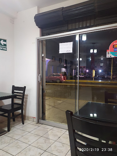 FusionWok Chifa Restaurant - Chiclayo