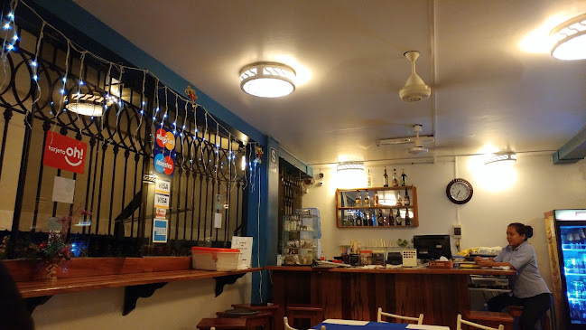 Comentarii opinii despre Dawn On The Amazon Café