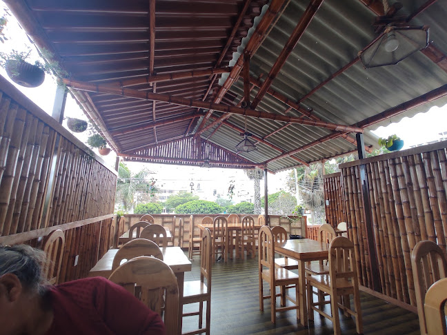 Bolivia 251, Trujillo 13008