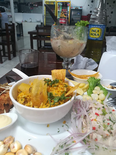 Opinii despre Cevicheria MAR Y FUEGO în Moquegua - Gastronomía y hostelería
