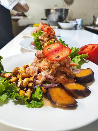 JR, Santiago Norero 397, 12001