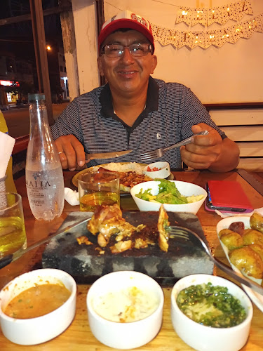 Anticucheria Rosita - Gastronomía y hostelería