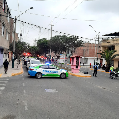 Opinii despre Panadería y pastelería San Andress în Santiago de Surco - Gastronomía y hostelería