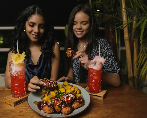 Comentarii opinii despre Coco Drink tiki bar