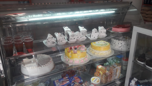 Panadería-Pastelería-Bodega"Mister Pan"