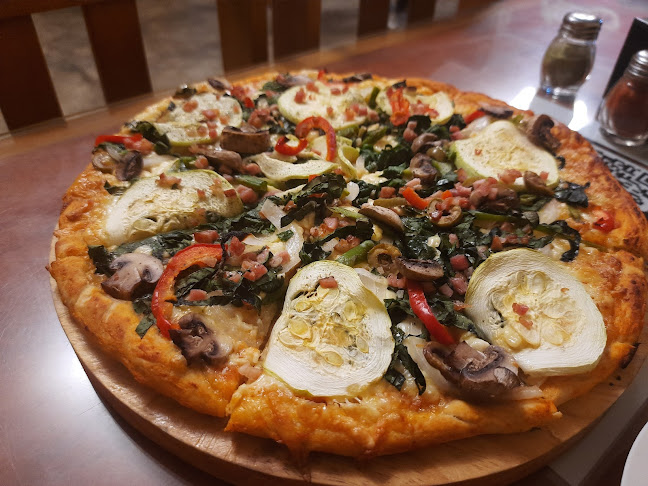 AROMAS Cafe & Pizzas - Gastronomía y hostelería