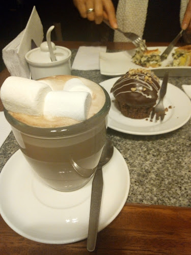 La Mora Pastelería & Café - Gastronomía y hostelería