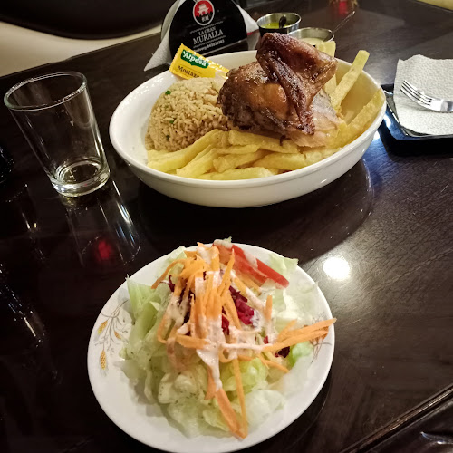 Chifa La Gran Muralla - Gastronomía y hostelería