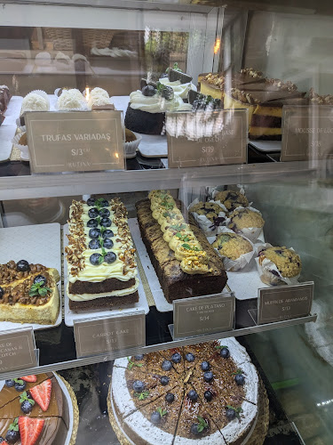 Av Grau 400, Miraflores 15074