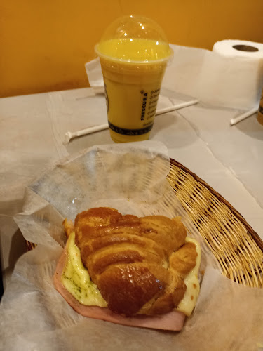 Comentarii opinii despre Frescura Frutas y Café