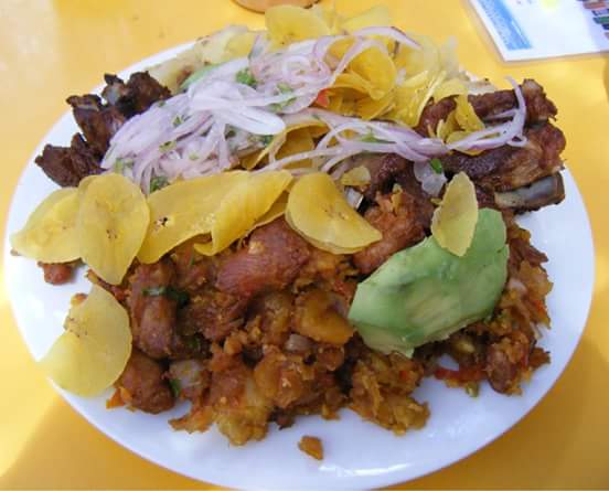 Opinii despre Restauran Pollería Paraiso Norteño în Corrales - Gastronomía y hostelería