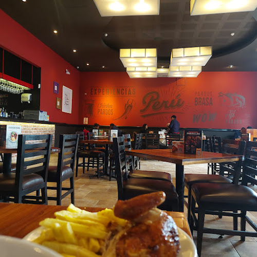Opinii despre Pardos Chicken Plaza San Martín în Lima - Gastronomía y hostelería