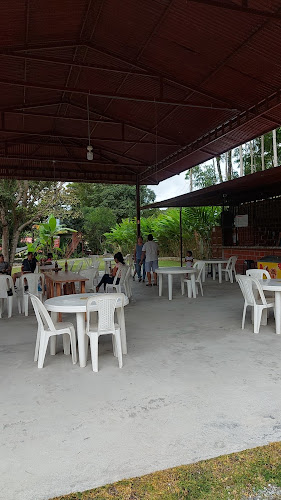 Opinii despre Centro Recreacional El Bosque în Nueva Cajamarca - Gastronomía y hostelería