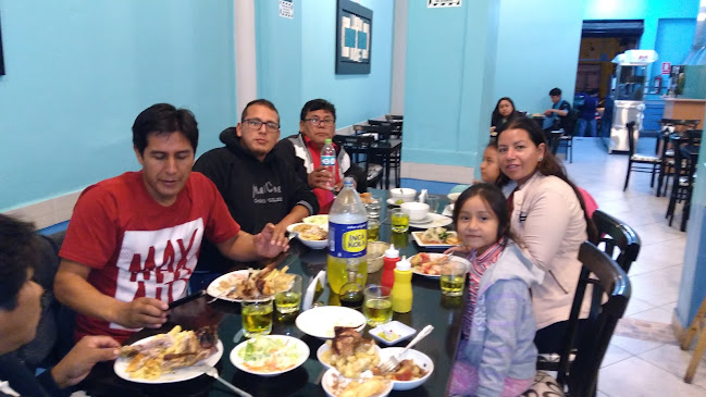 Polleria "Giowil" - Gastronomía y hostelería