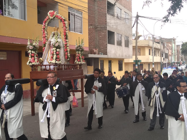 Av. Juan Pazos mzA lt1, Santiago de Surco 15063