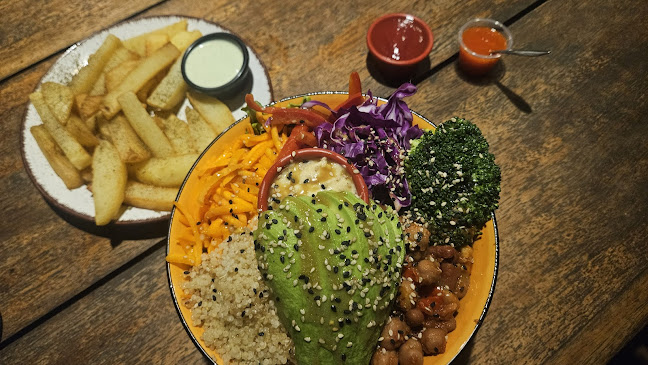 "La Semilla" - Cafetería - Pastelería - Restaurant - Puerto Maldonado