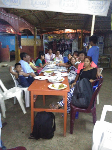 Restaurante Campestre "LOS ALGARROBOS" - Villa EL Salvador
