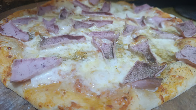 EL RASTA ENTRE PIZZAS Y BRASAS - Tumbes