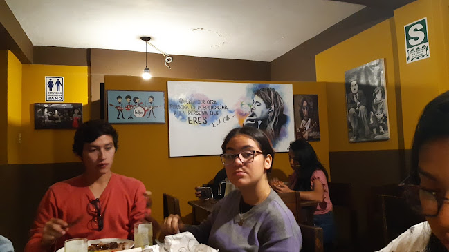 Cusnina Coffee Grill - Gastronomía y hostelería