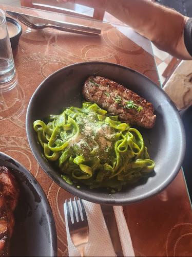 Opinii despre EL CABALLERO NEGRO, UNA NUEVA FUSION MEDITERRANEA în Villa EL Salvador - Gastronomía y hostelería