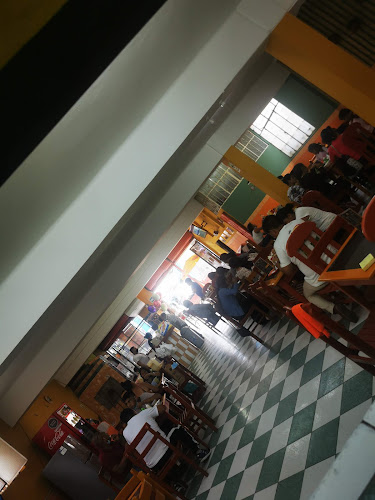 Opinii despre Polleria Super Pollo în Huánuco - Gastronomía y hostelería