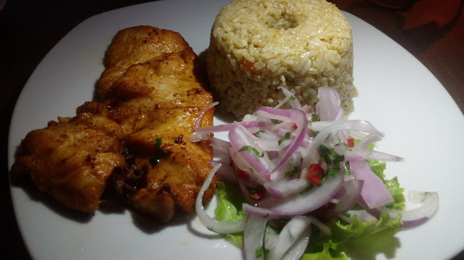 Blackandwhite Restobar Karaoke - Gastronomía y hostelería